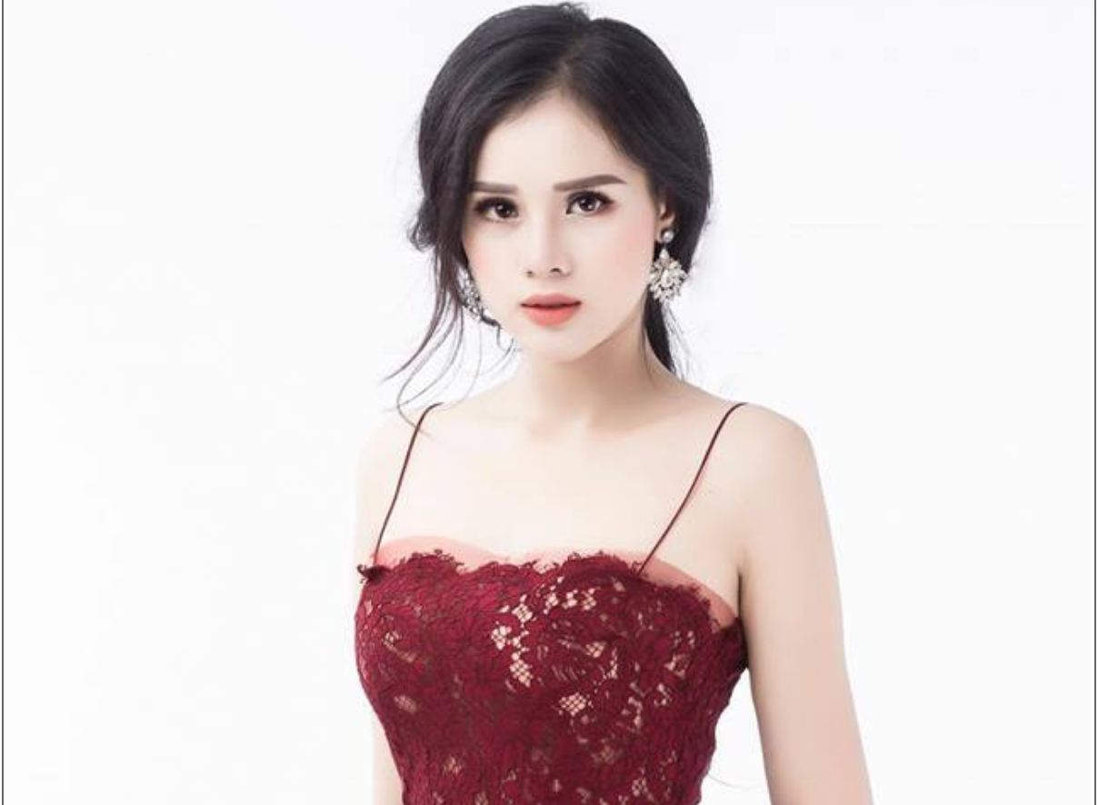 Nguyễn Huyền Trang – Bạn gái cầu thủ Trọng Đại 6 lần thi Hoa hậu