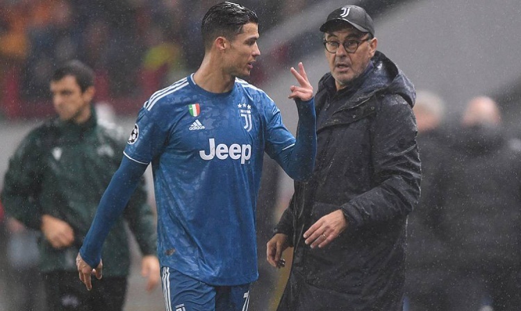 Sarri  dằn mặt Ronaldo sau chiến thắng của Juventus