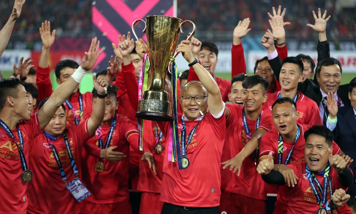 Cửa bảo vệ ngôi vương AFF Cup của Việt Nam vẫn rộng mở