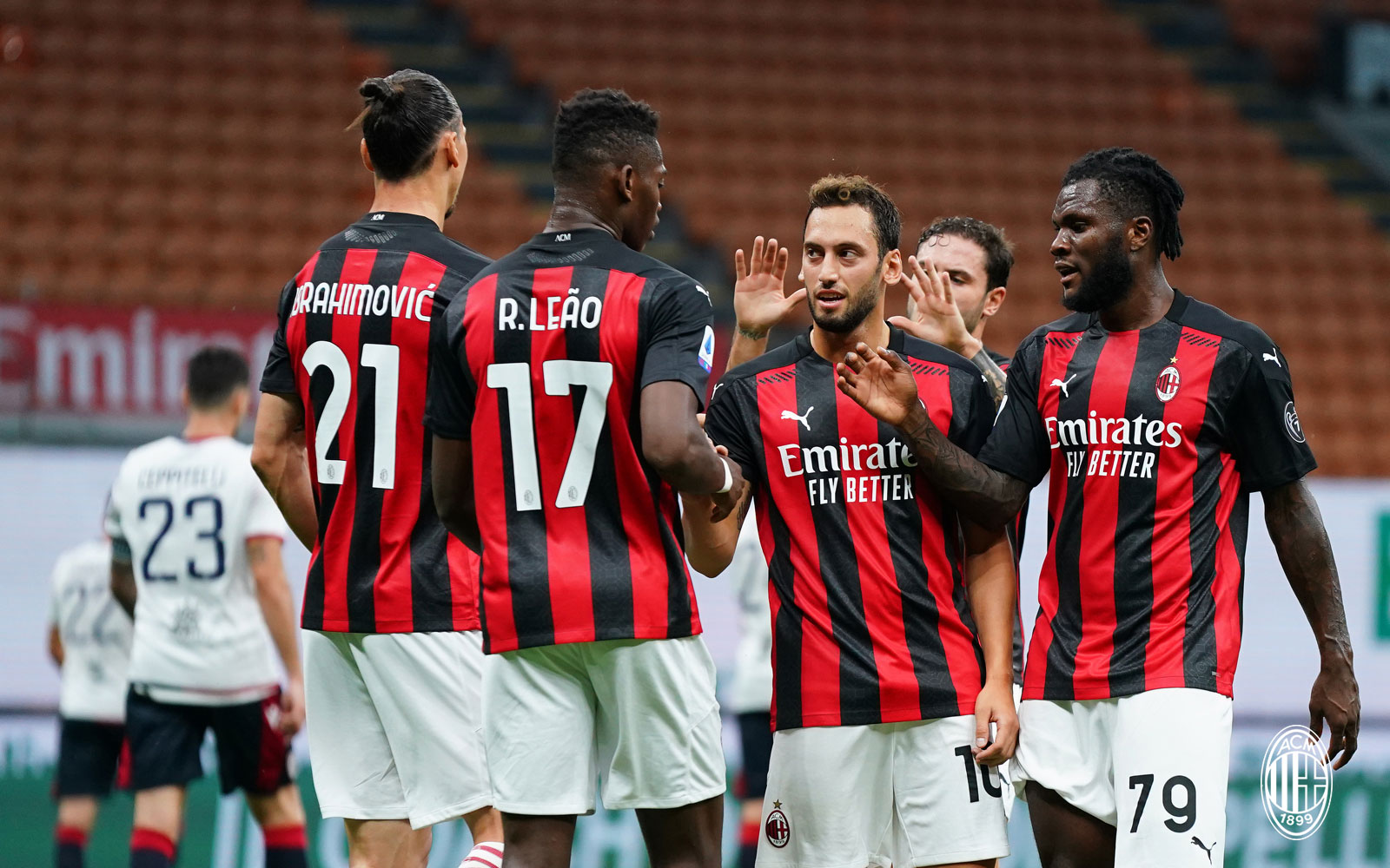 AC Milan mùa giải 2020/21: Tiếp tục tiến lên